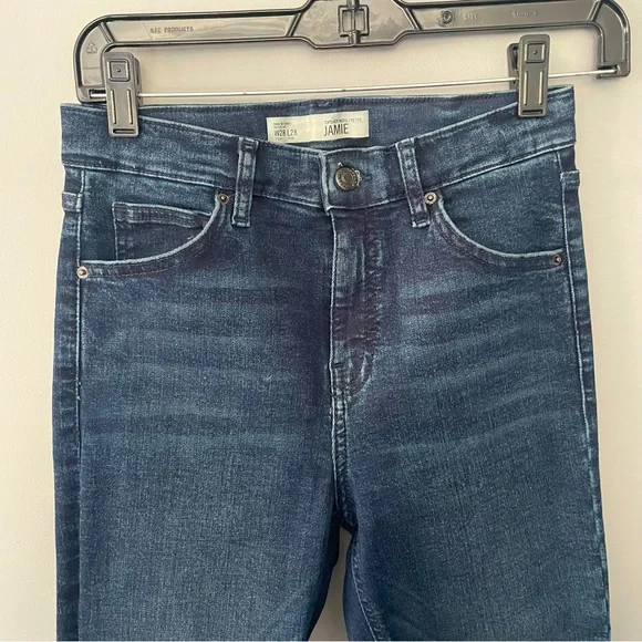 Topshop Jamie Jeans with Raw Hem Petite W28 L28 NWOT - Picture 6 of 9